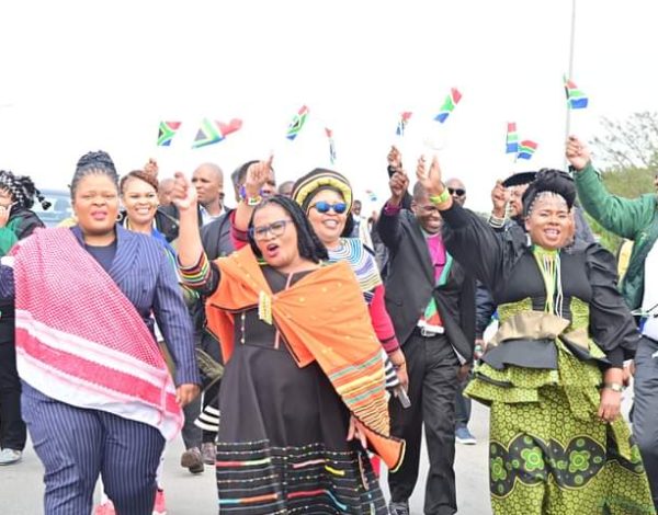 EC GOVERNMENT CELEBRATES 30 YEARS OF FREEDOM AND DEMOCRACY MILESTONE IN BHISHO